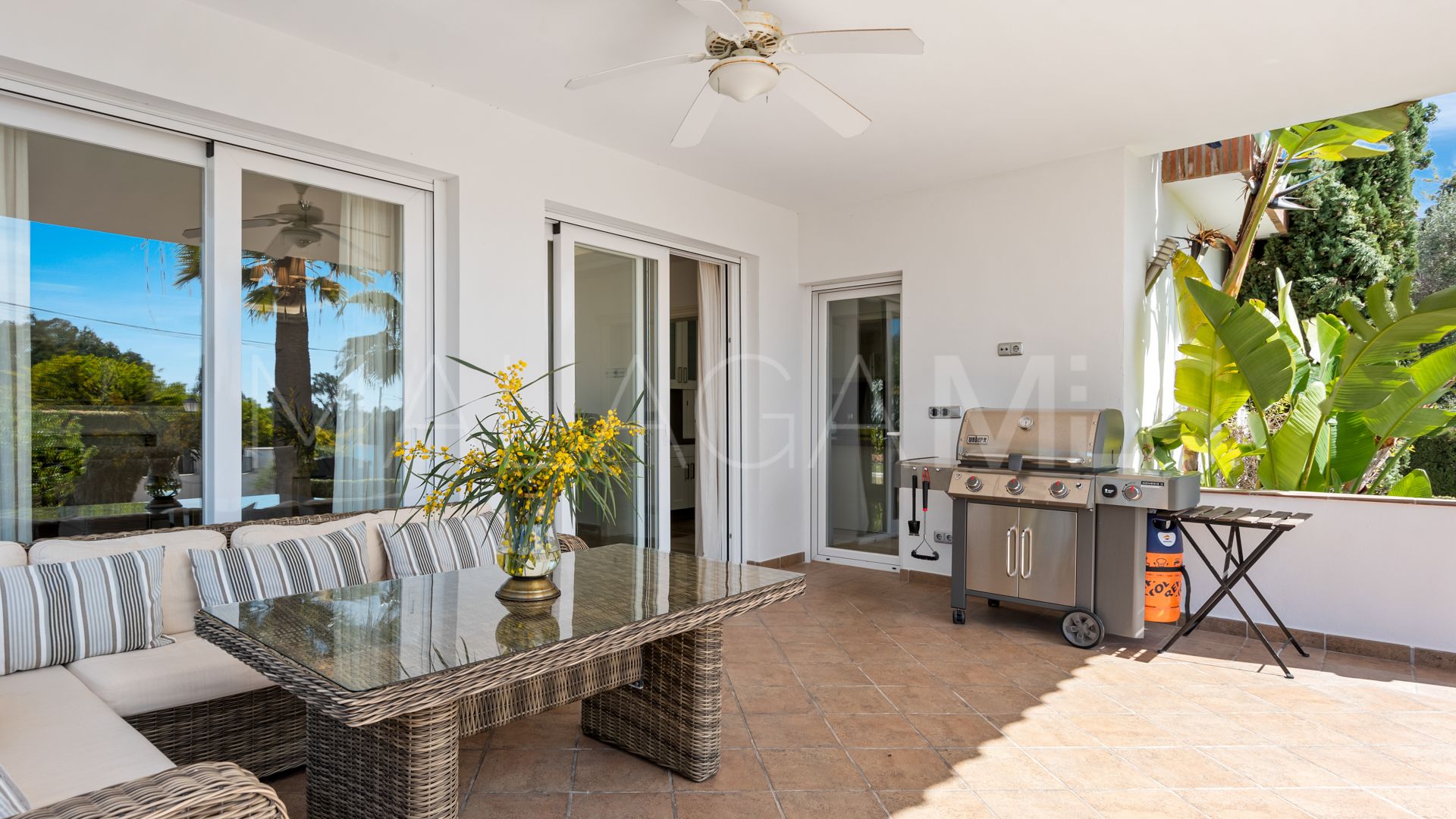 Villa with 4 bedrooms for sale in Elviria