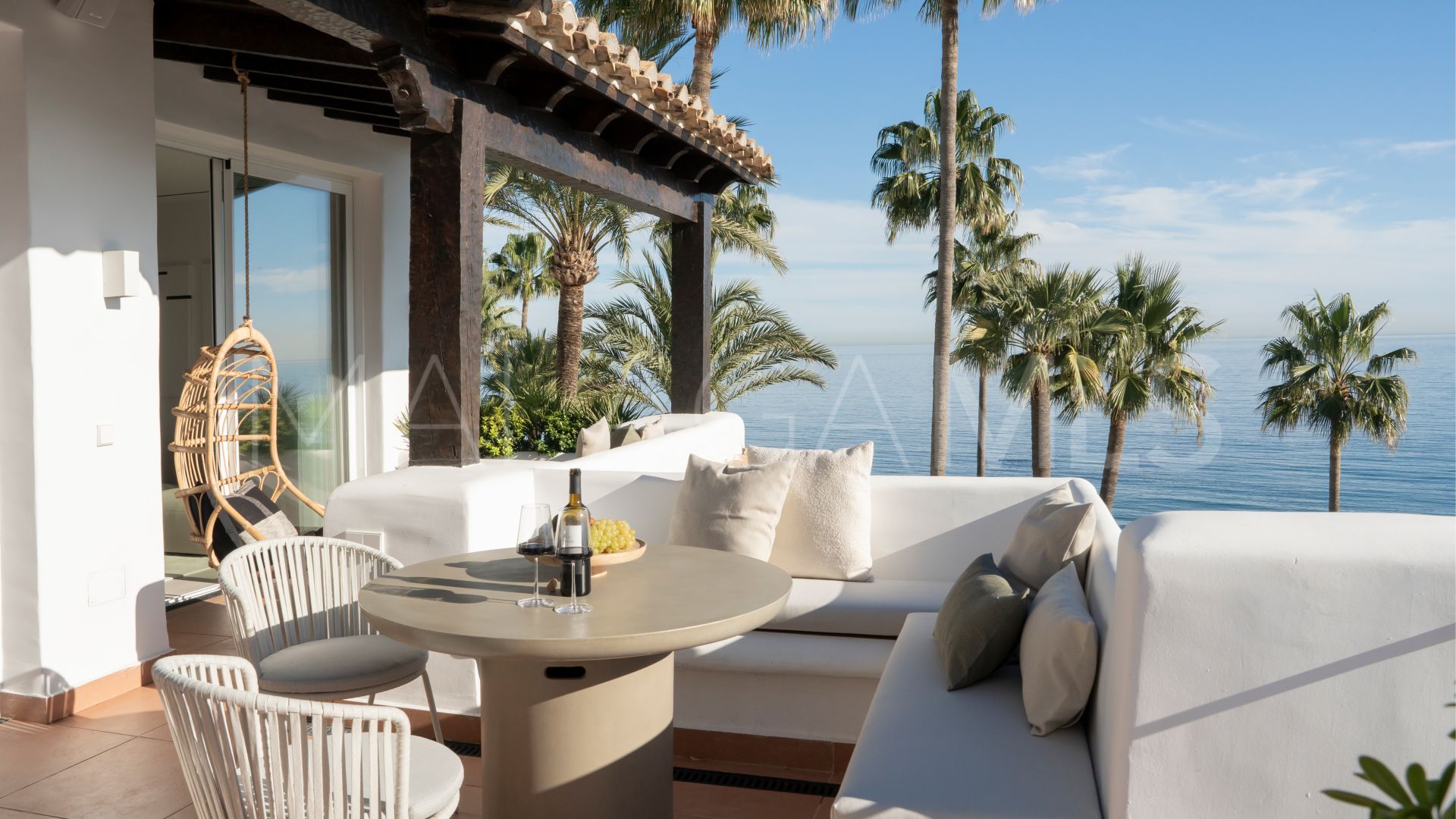 Appartement terrasse for sale in Alcazaba Beach