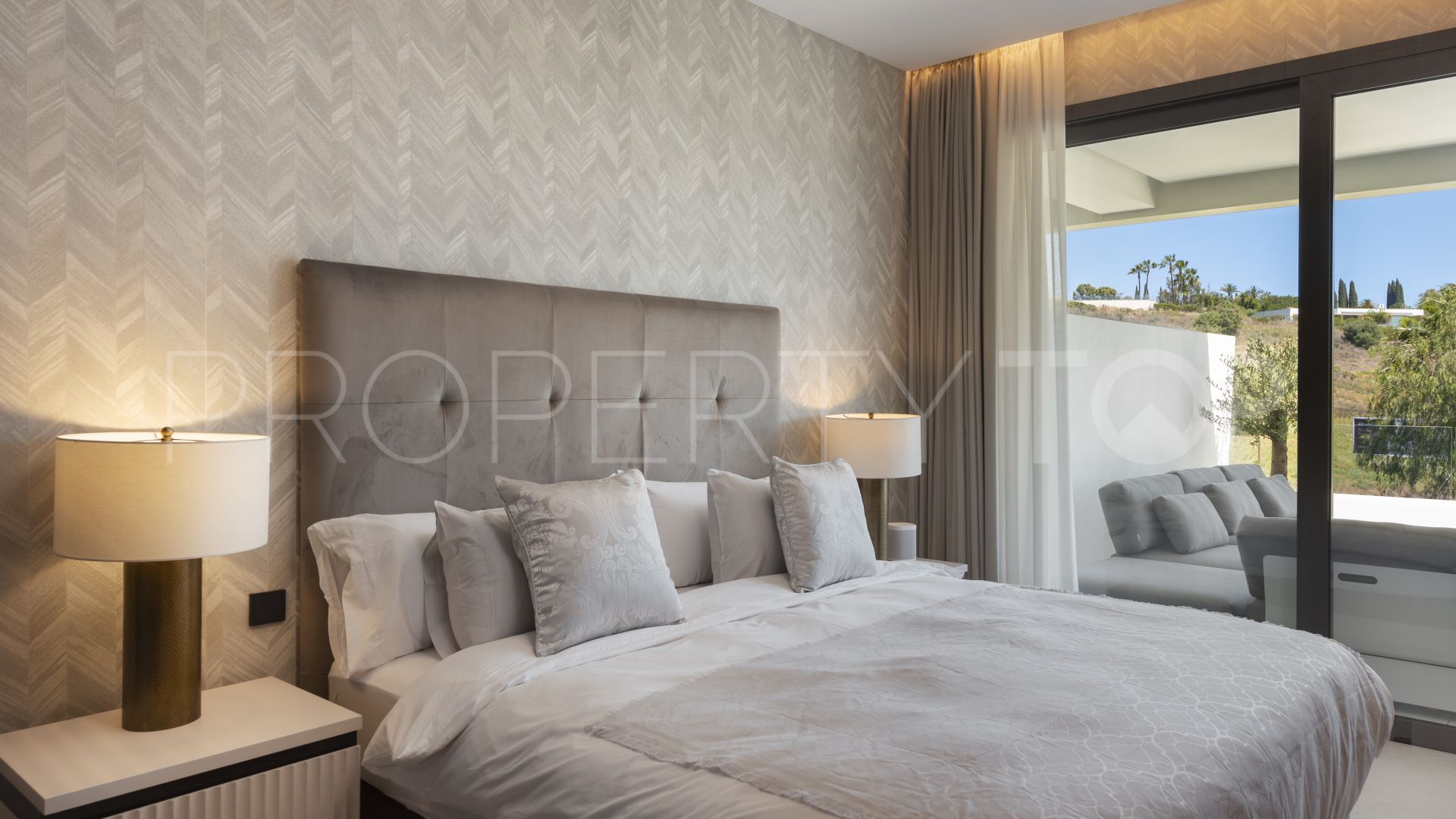 Atico duplex en venta de 3 dormitorios en Epic Marbella
