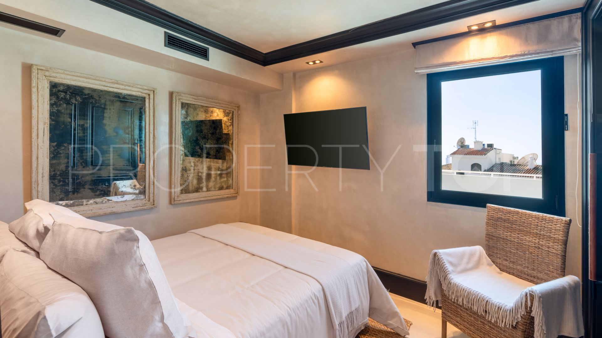 Playa Esmeralda, atico de 3 dormitorios en venta