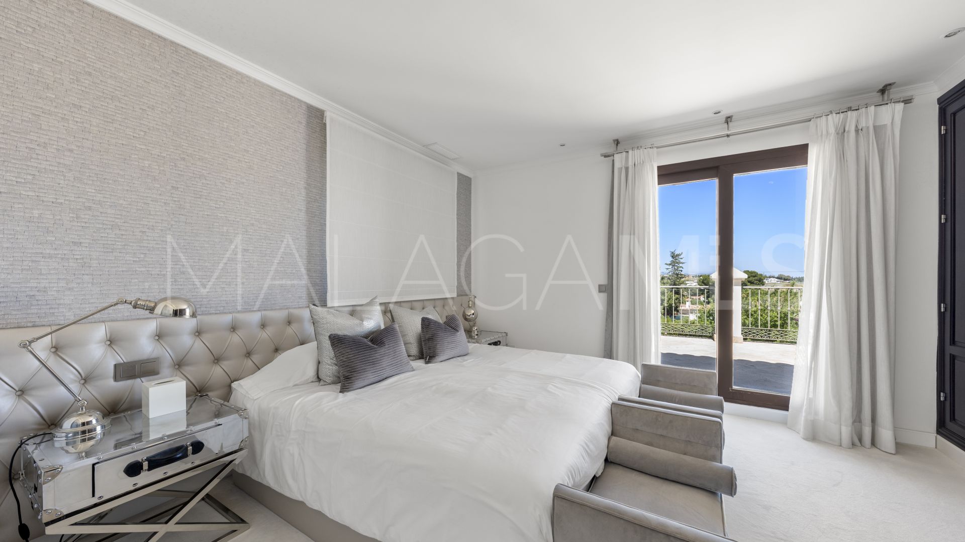 Guadalmina Alta 6 bedrooms villa for sale