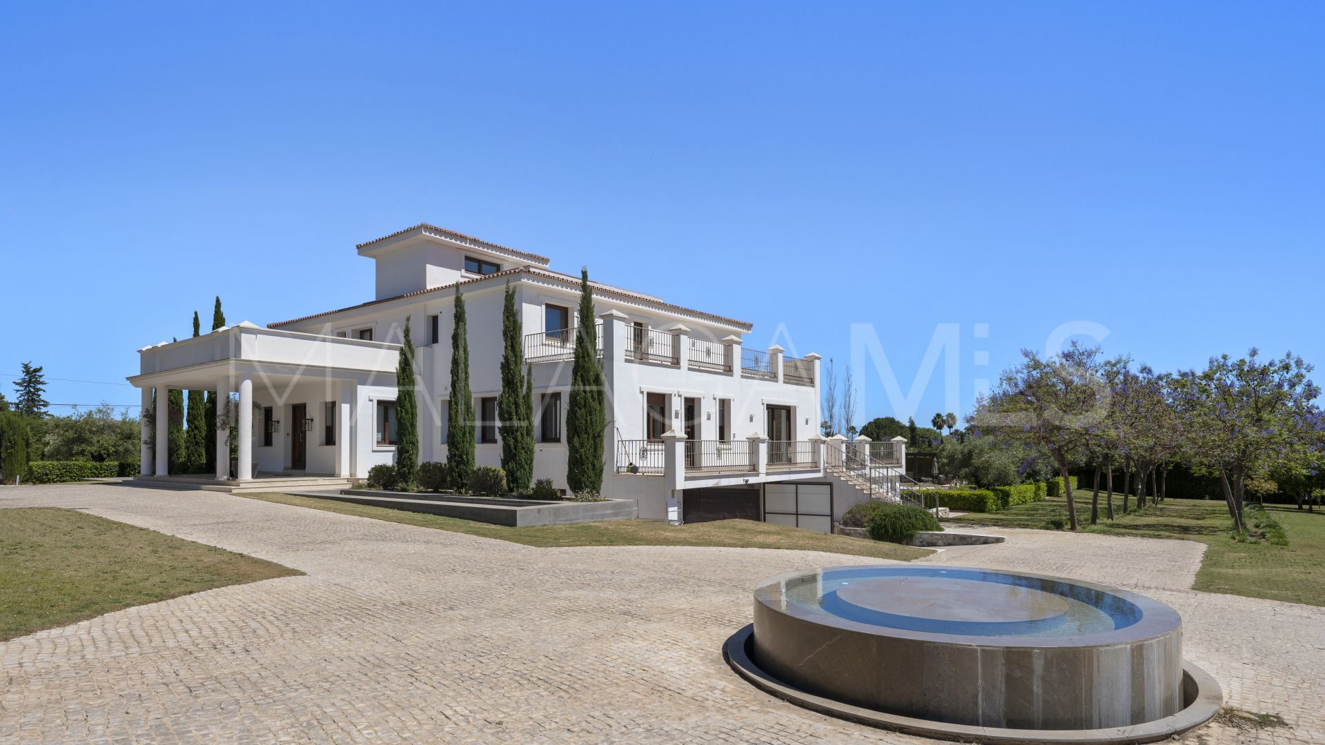 Guadalmina Alta 6 bedrooms villa for sale