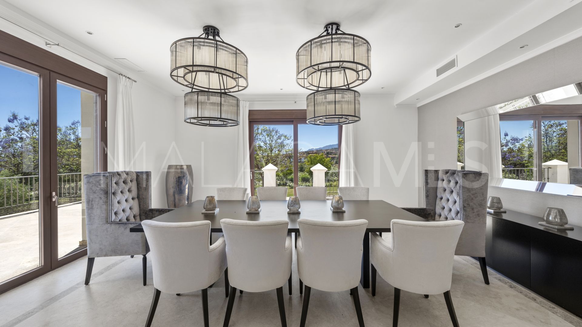 Guadalmina Alta 6 bedrooms villa for sale