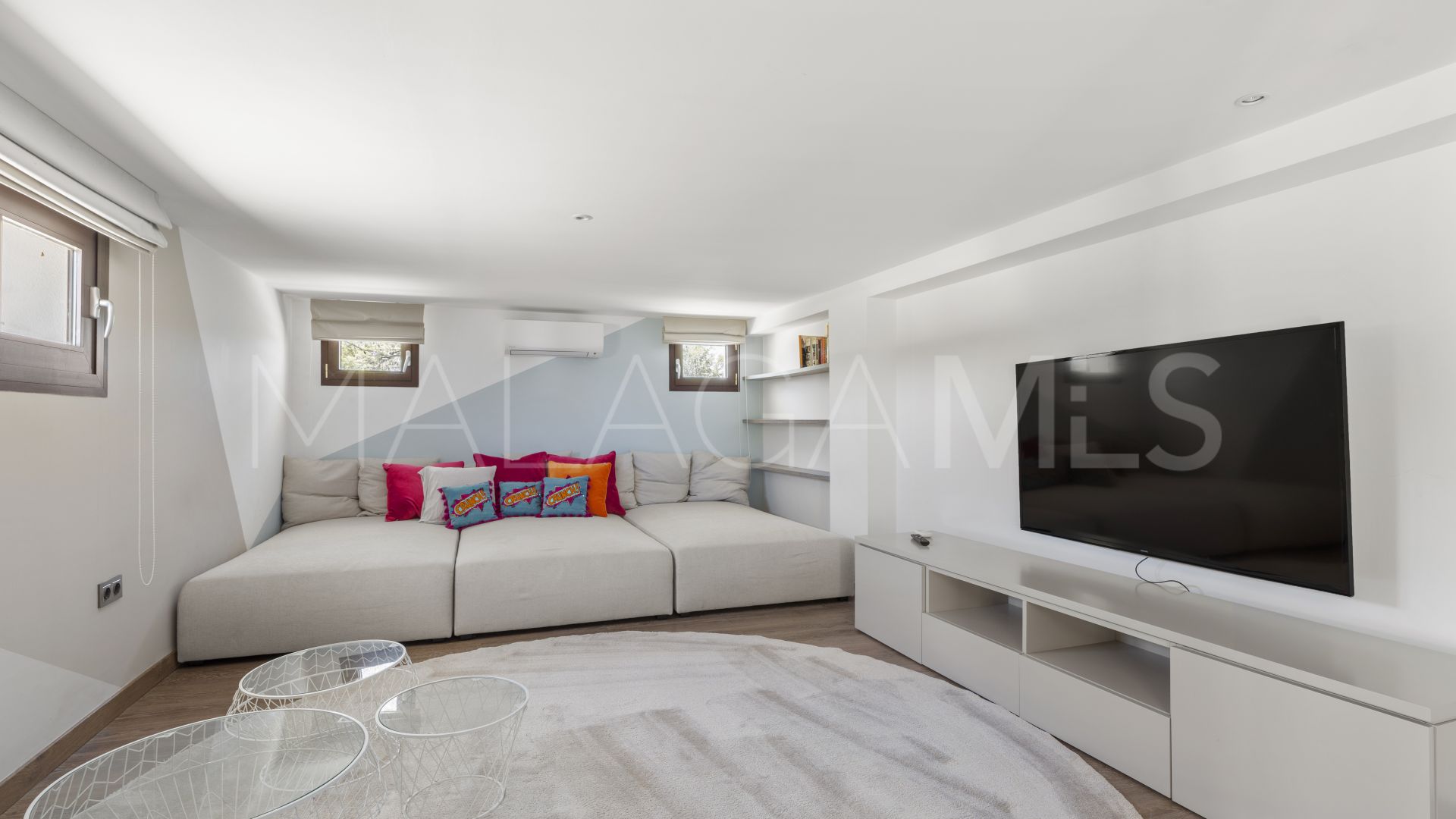 Guadalmina Alta 6 bedrooms villa for sale