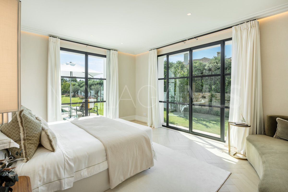 Villa for sale in Cascada de Camojan with 6 bedrooms