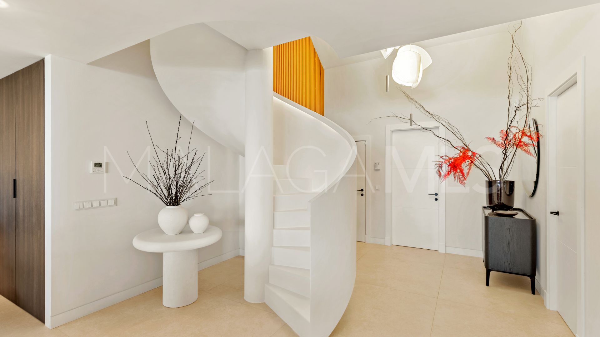 For sale duplex penthouse with 4 bedrooms in Rio Real