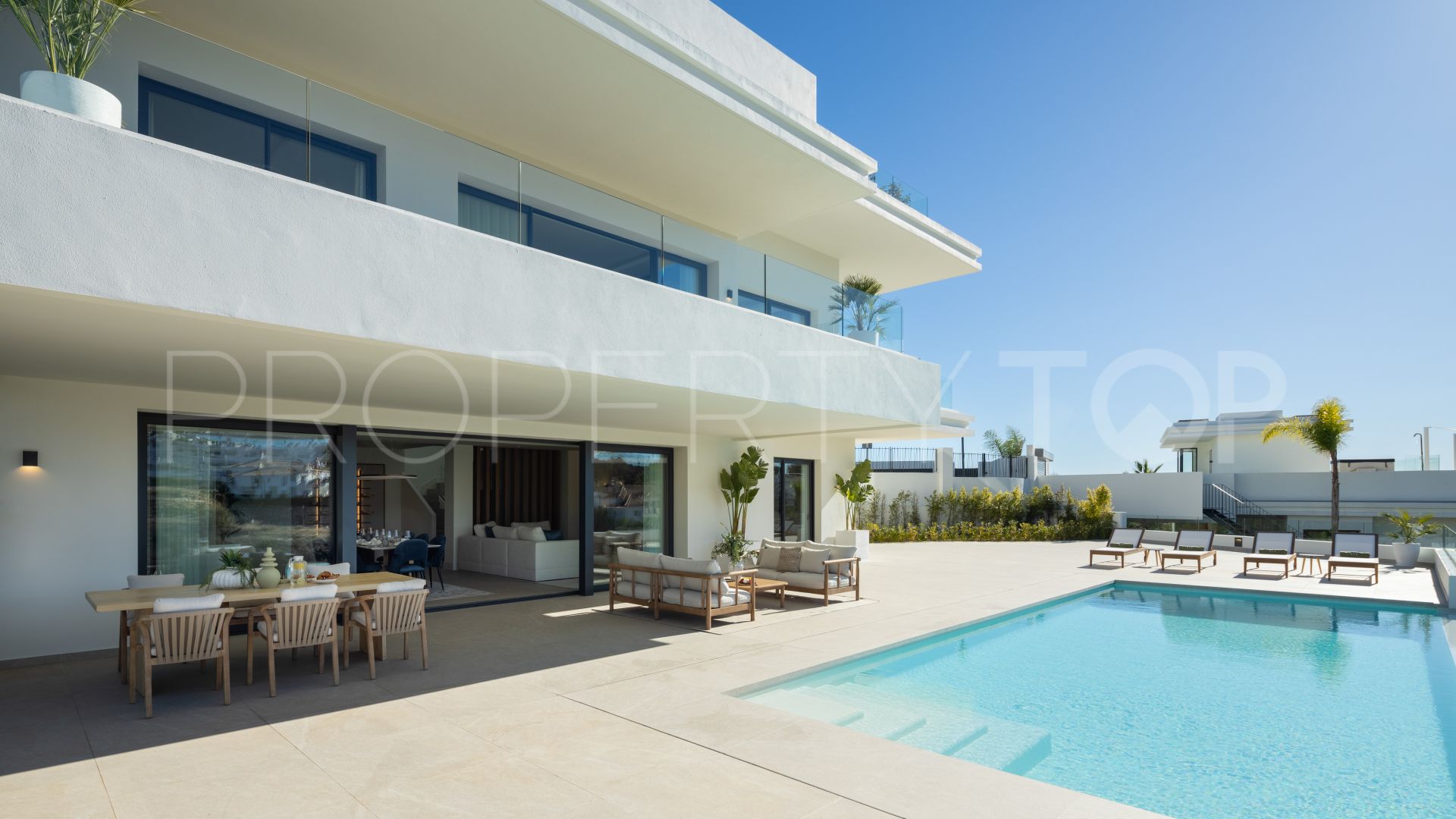Villa for sale in La Resina Golf