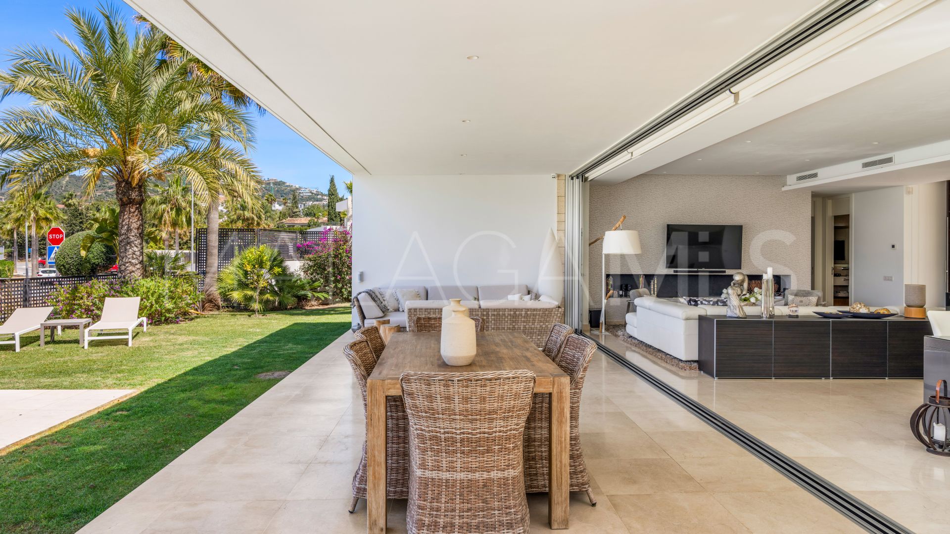 Villa for sale in La Finca de Marbella