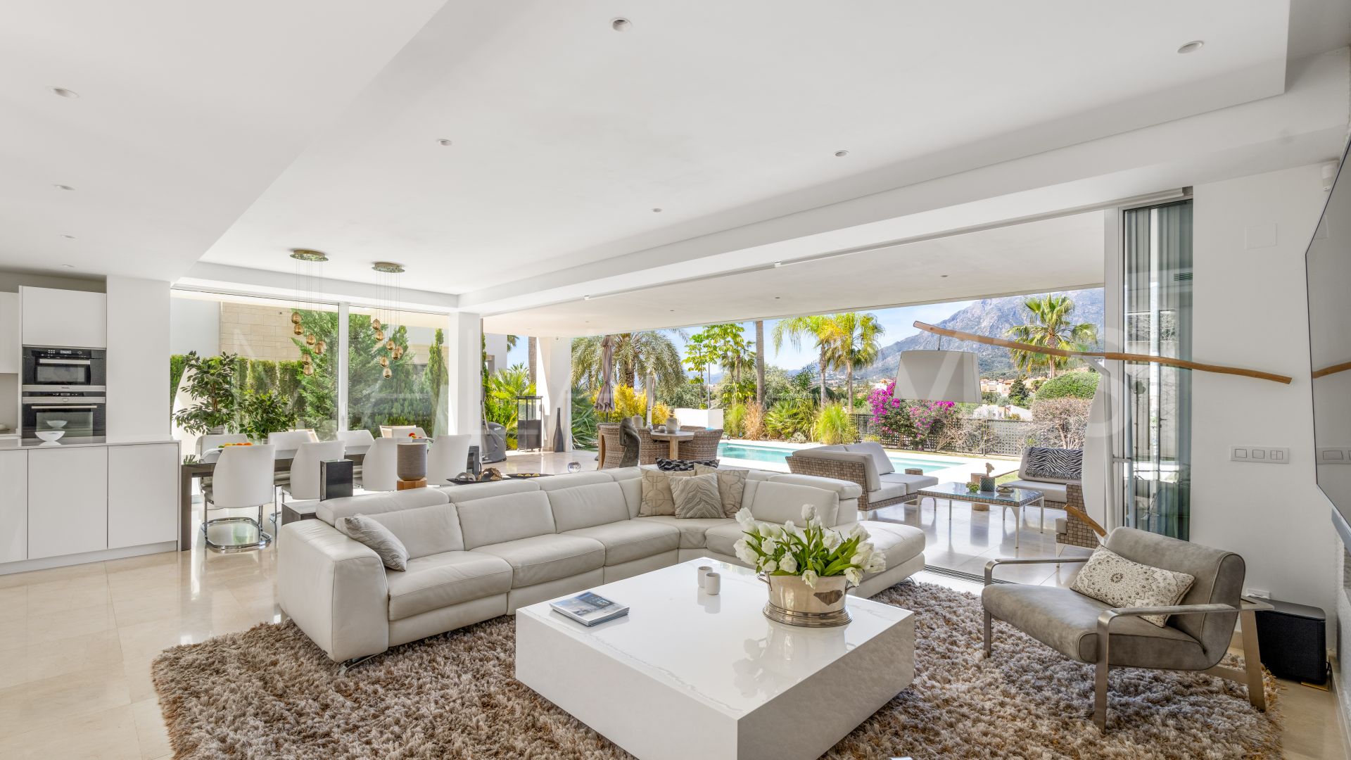 Villa for sale in La Finca de Marbella