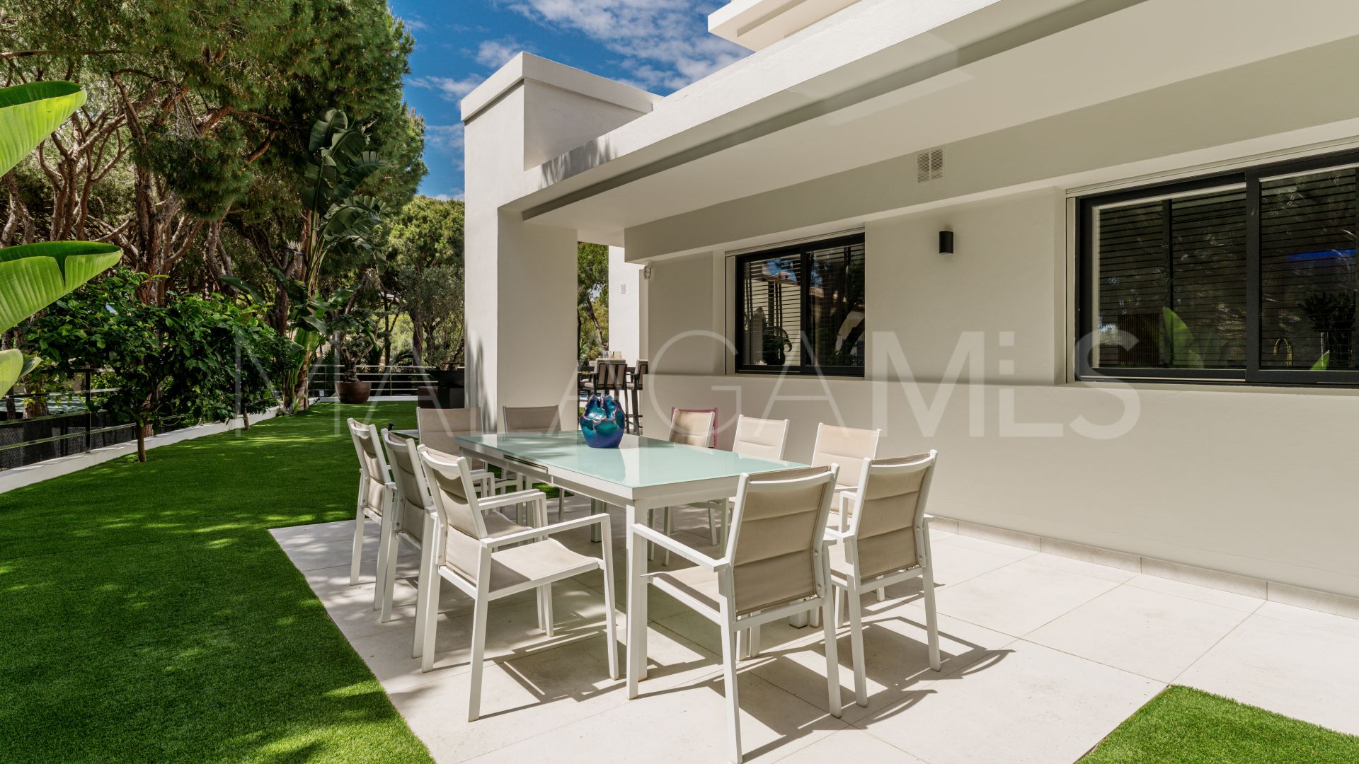 Hacienda las Chapas 6 bedrooms villa for sale