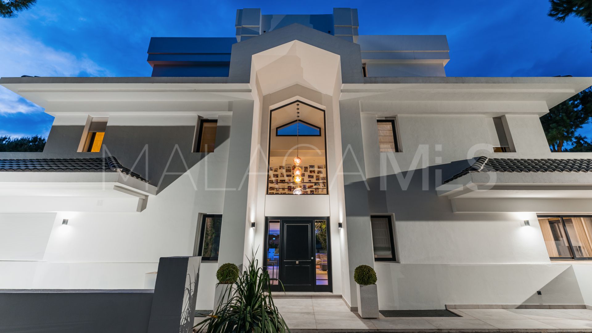 Hacienda las Chapas 6 bedrooms villa for sale