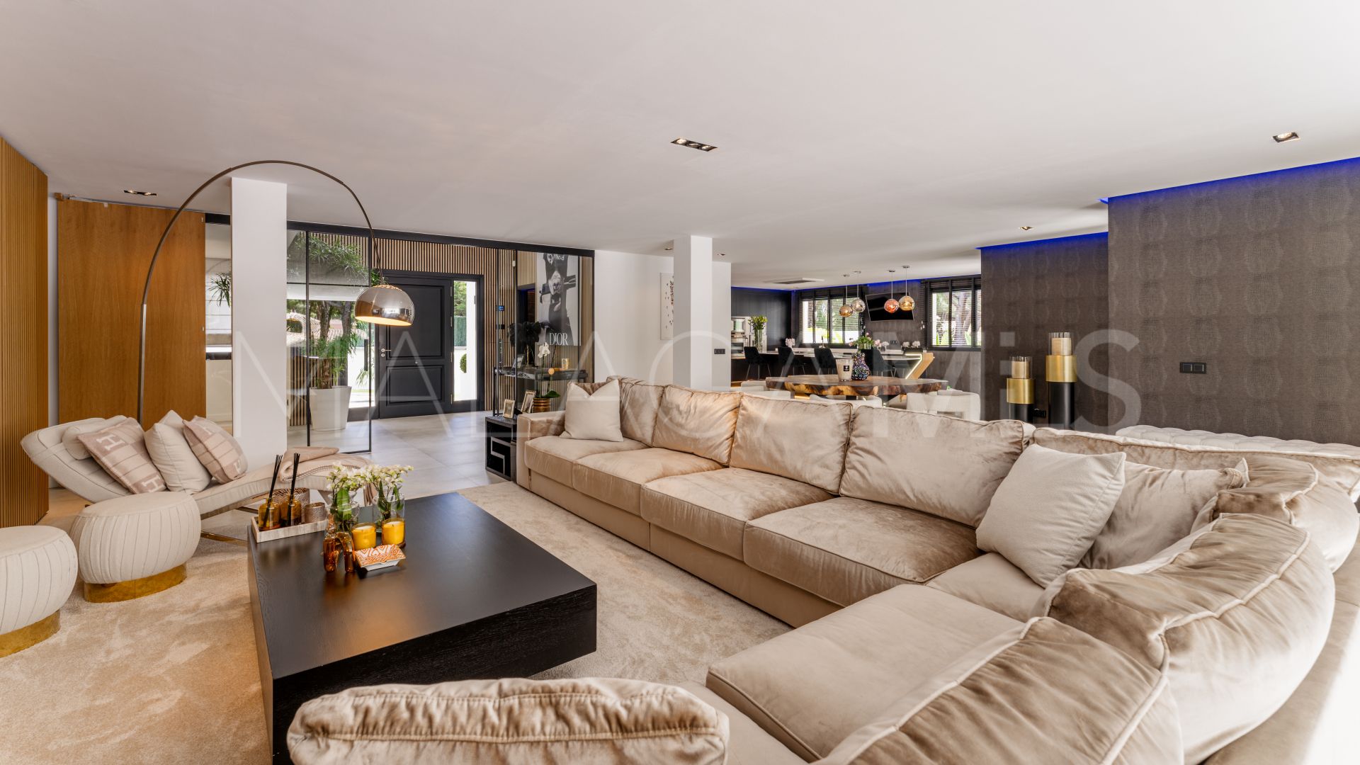 Hacienda las Chapas 6 bedrooms villa for sale