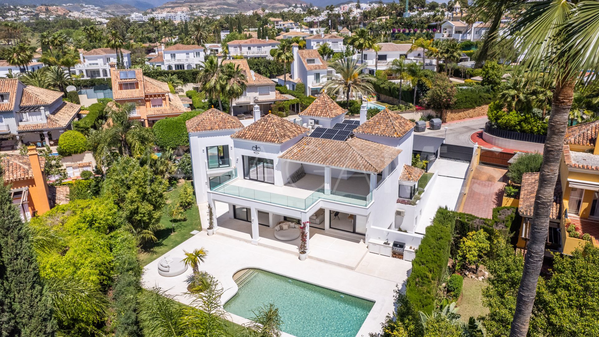 Se vende villa de 4 bedrooms in Parcelas del Golf