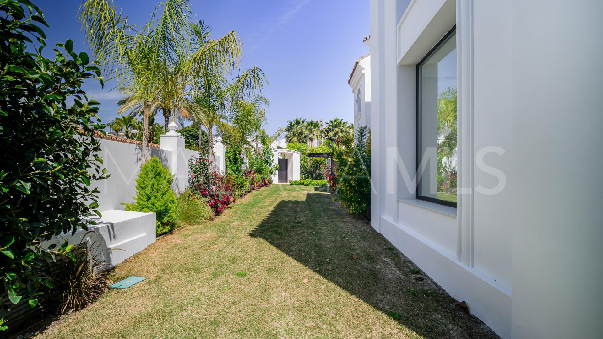 Se vende villa de 4 bedrooms in Parcelas del Golf