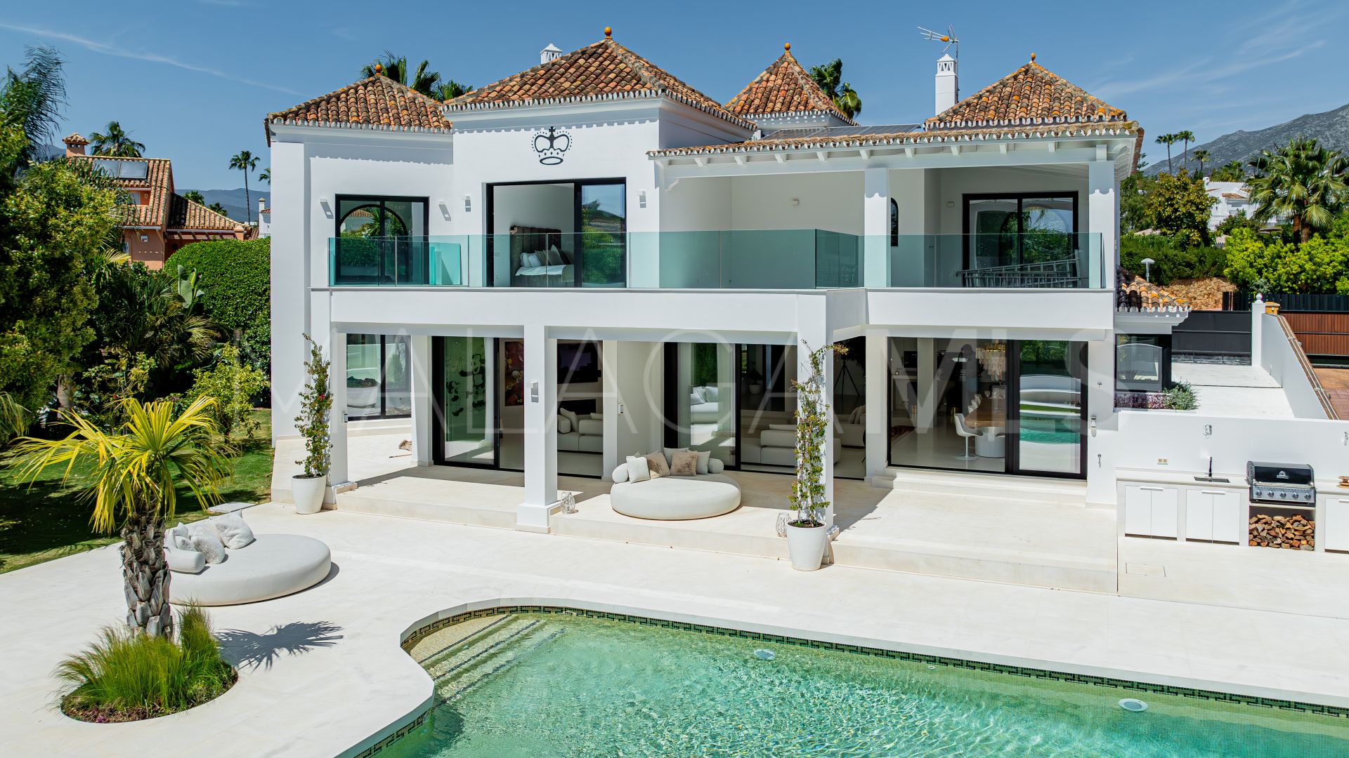 Se vende villa de 4 bedrooms in Parcelas del Golf