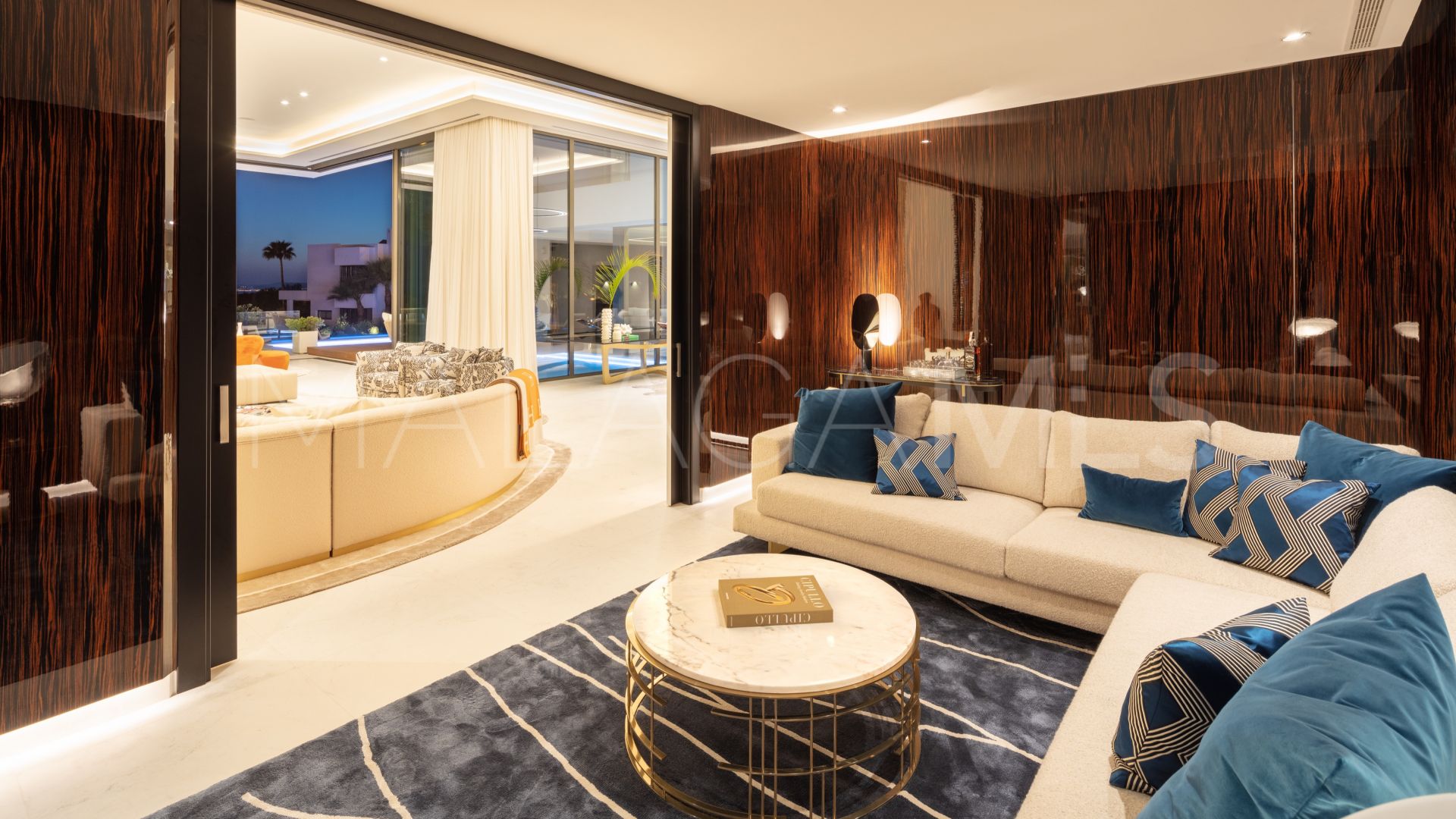 Villa for sale in Sierra Blanca