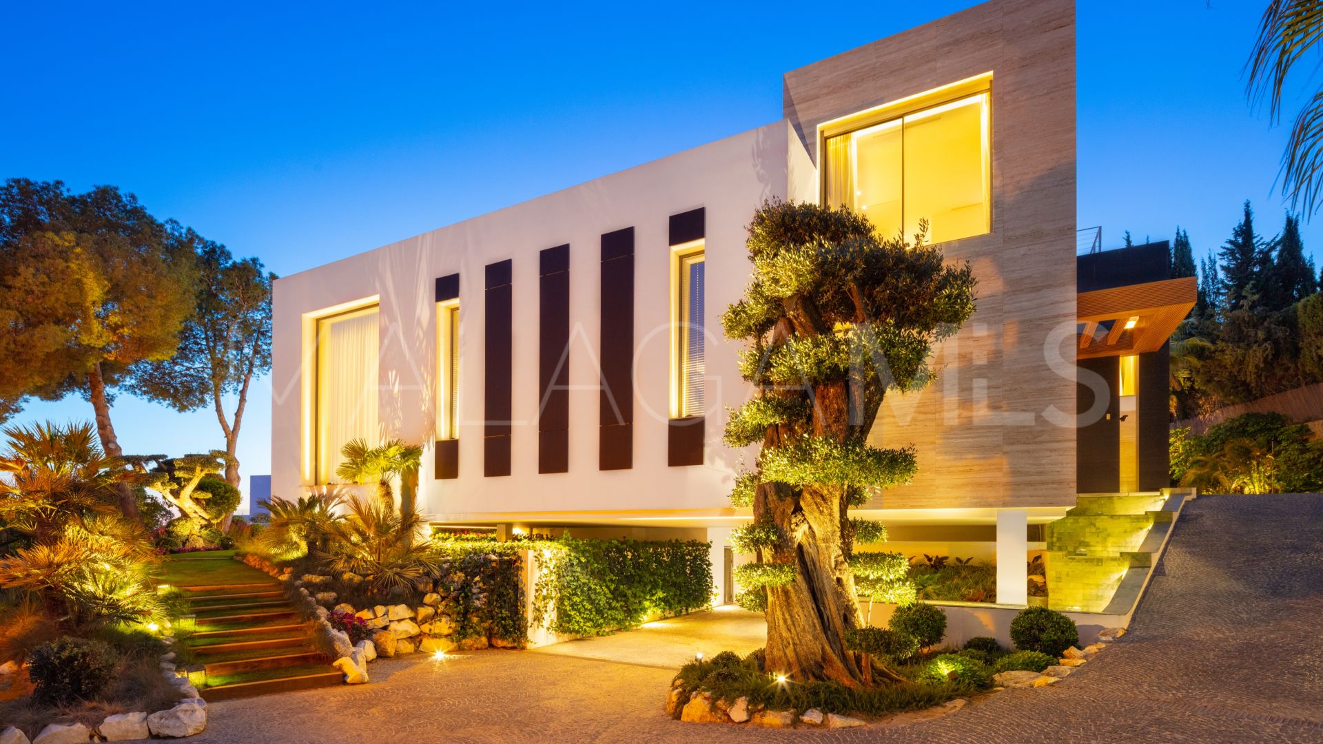 Villa for sale in Sierra Blanca
