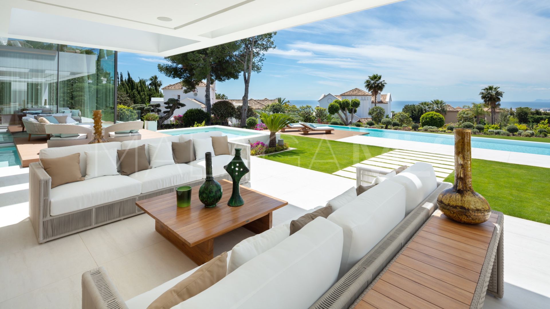 Villa for sale in Sierra Blanca