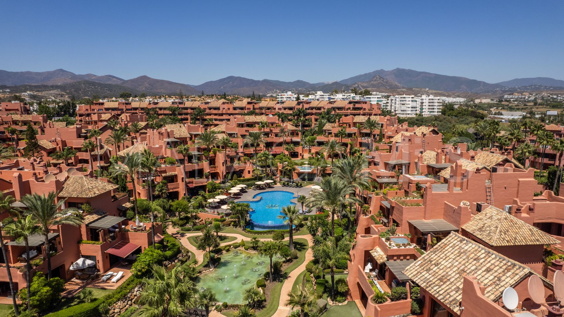 Buy apartamento planta baja de 3 bedrooms in Torre Bermeja