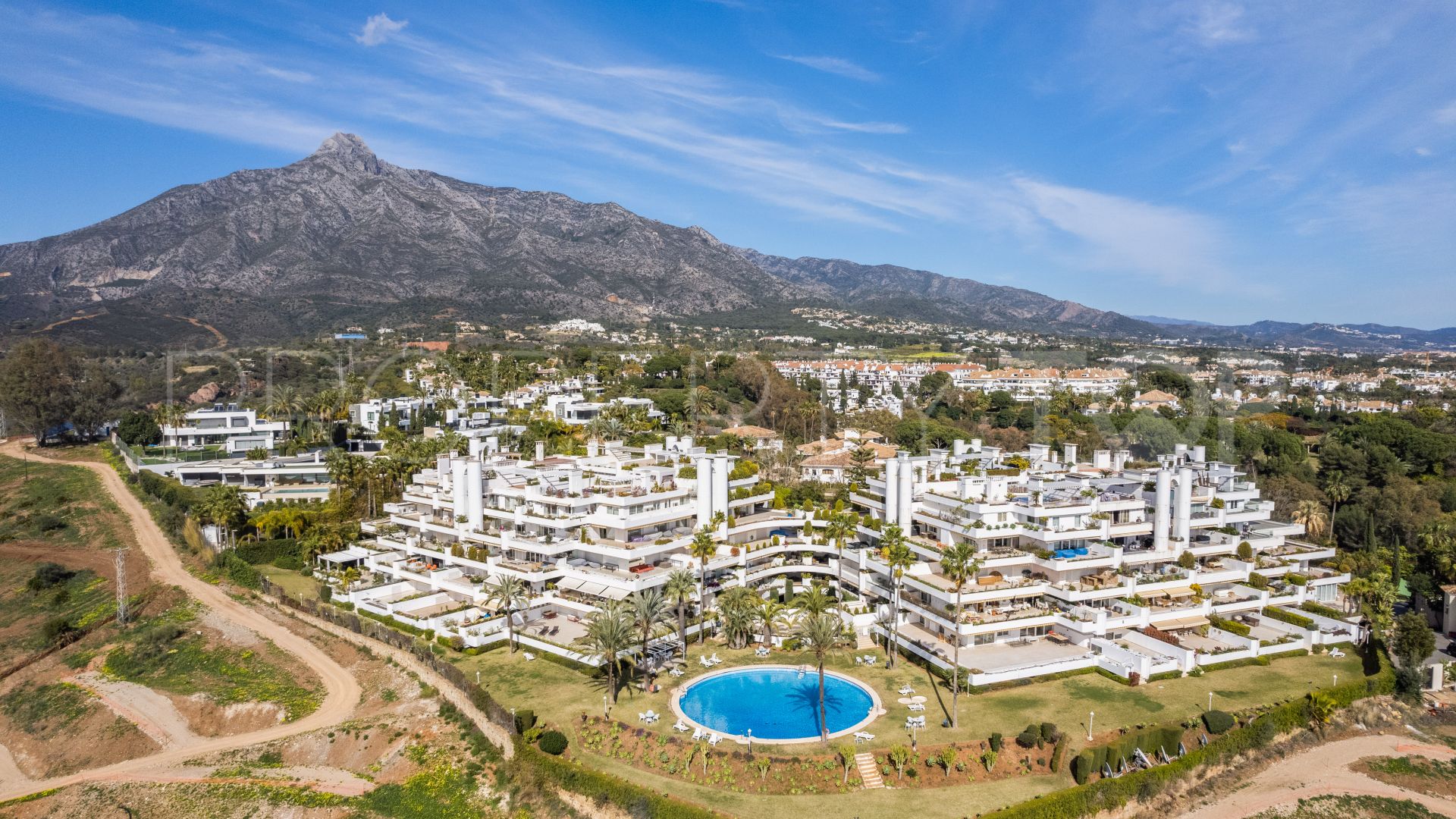 Apartamento en venta en Las Lomas del Marbella Club