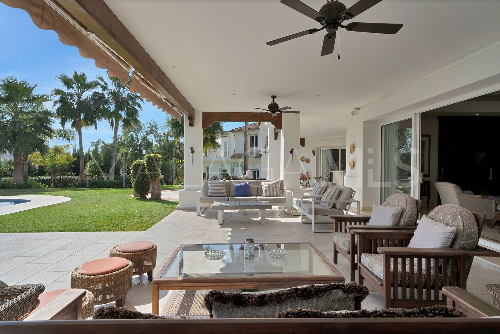 Villa for sale in Haza del Conde