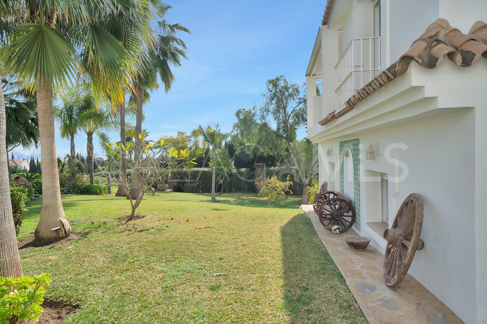 Villa for sale in Haza del Conde
