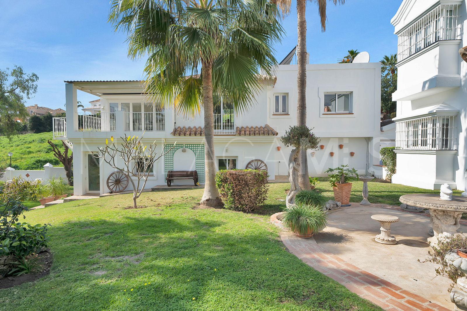 Villa for sale in Haza del Conde