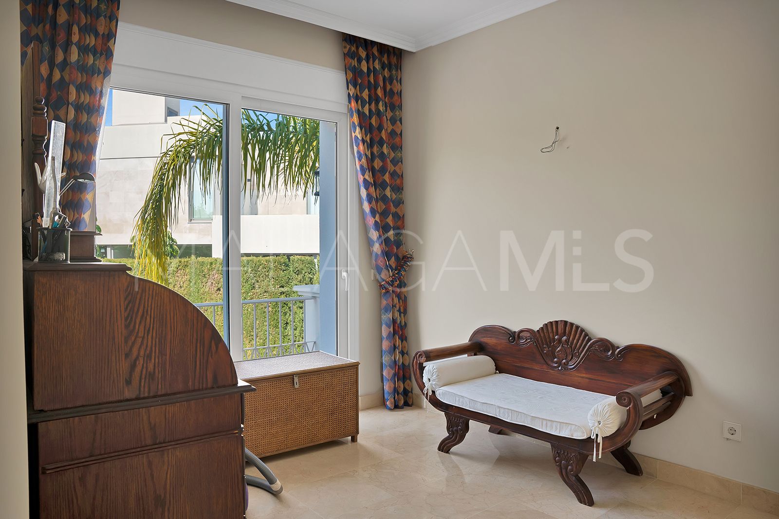 Villa for sale in Haza del Conde