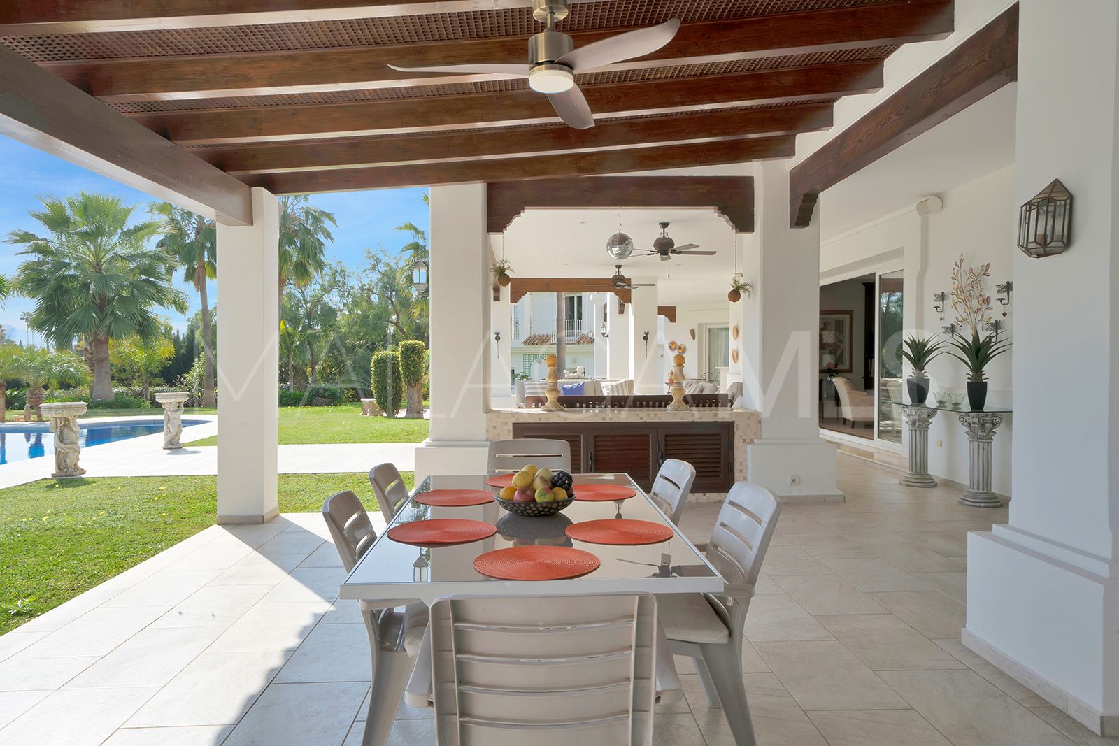 Villa for sale in Haza del Conde