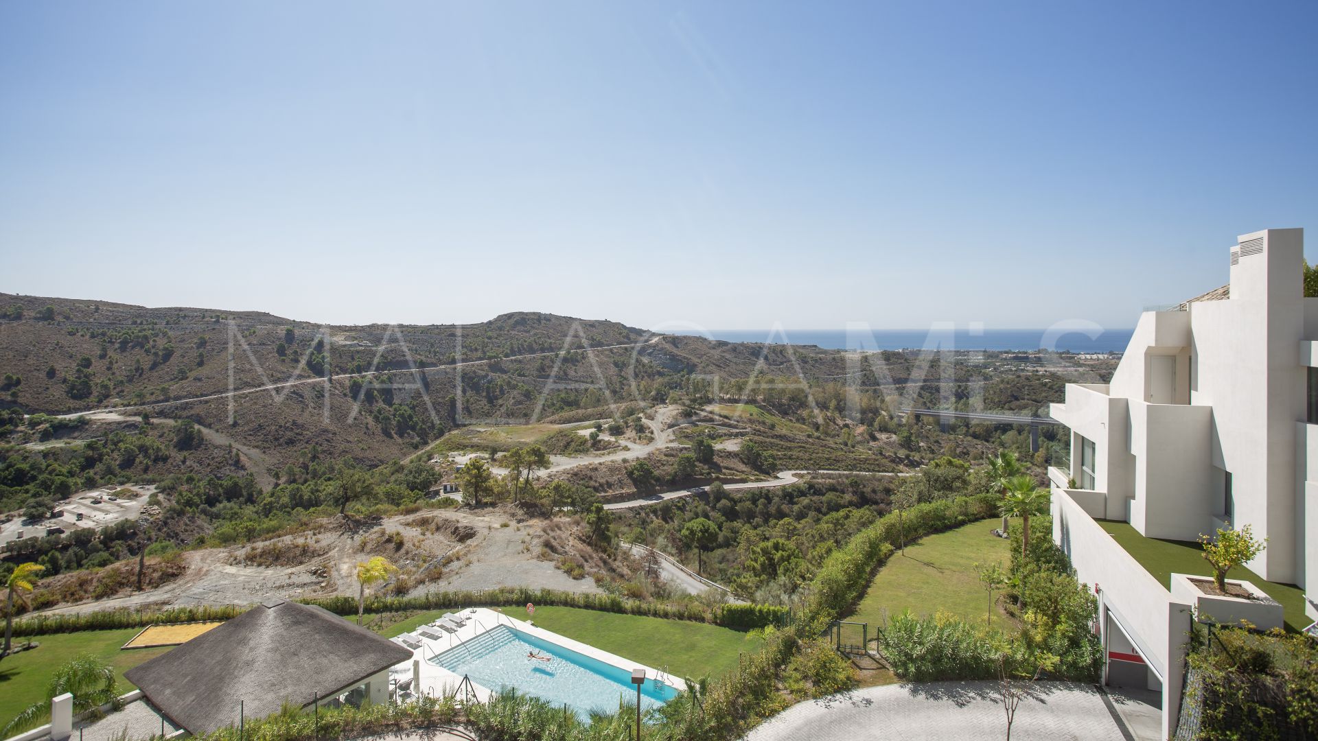 Takvåning for sale in Marbella Club Hills