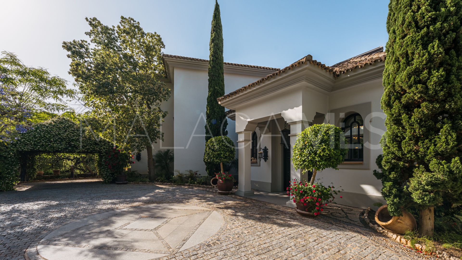 Villa for sale in La Zagaleta