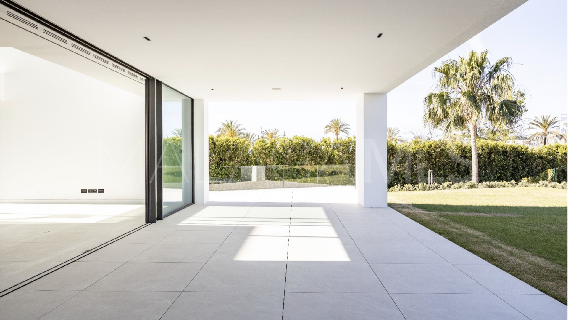 Villa for sale in Golden Mile