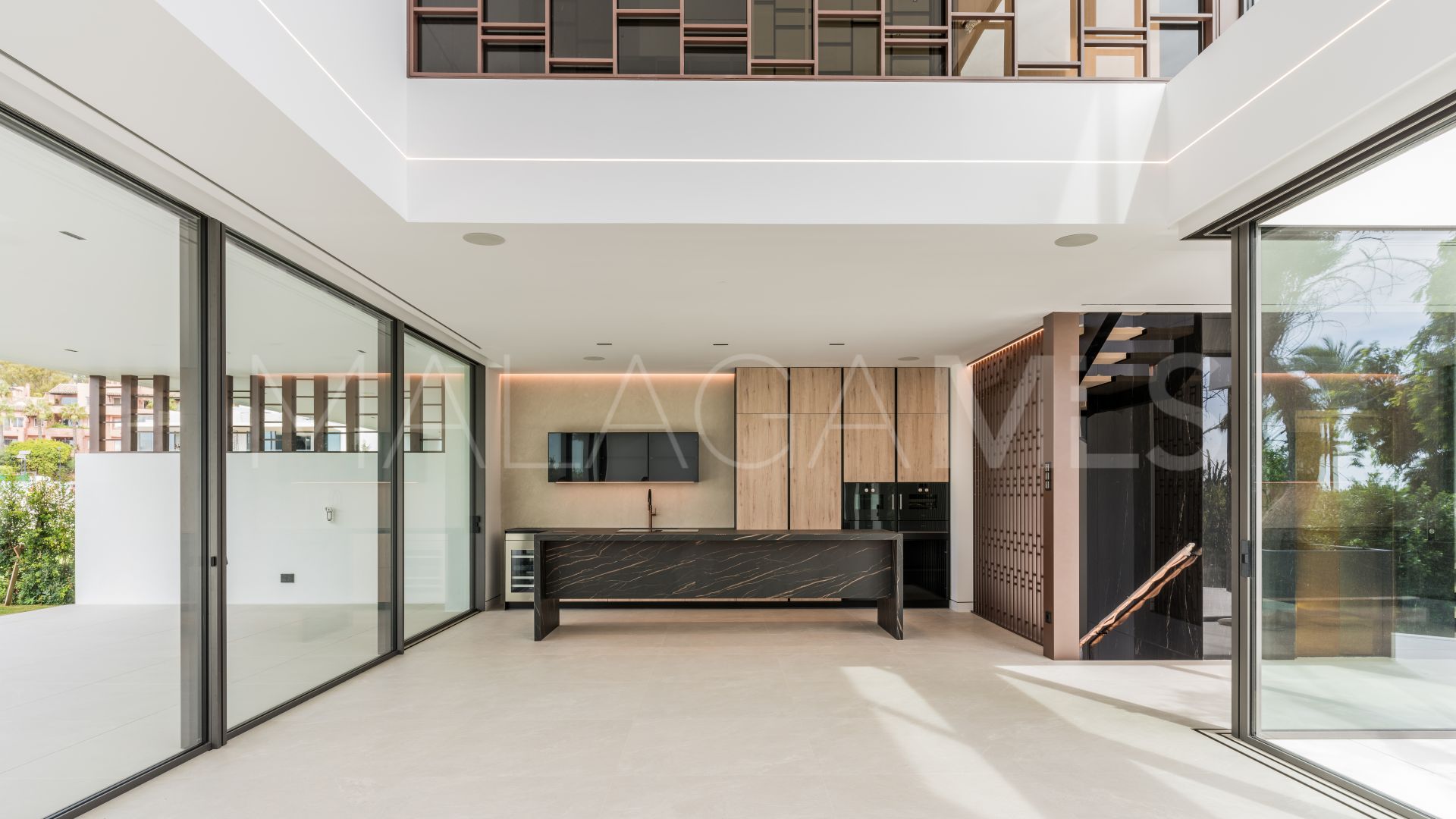 Villa for sale in Golden Mile