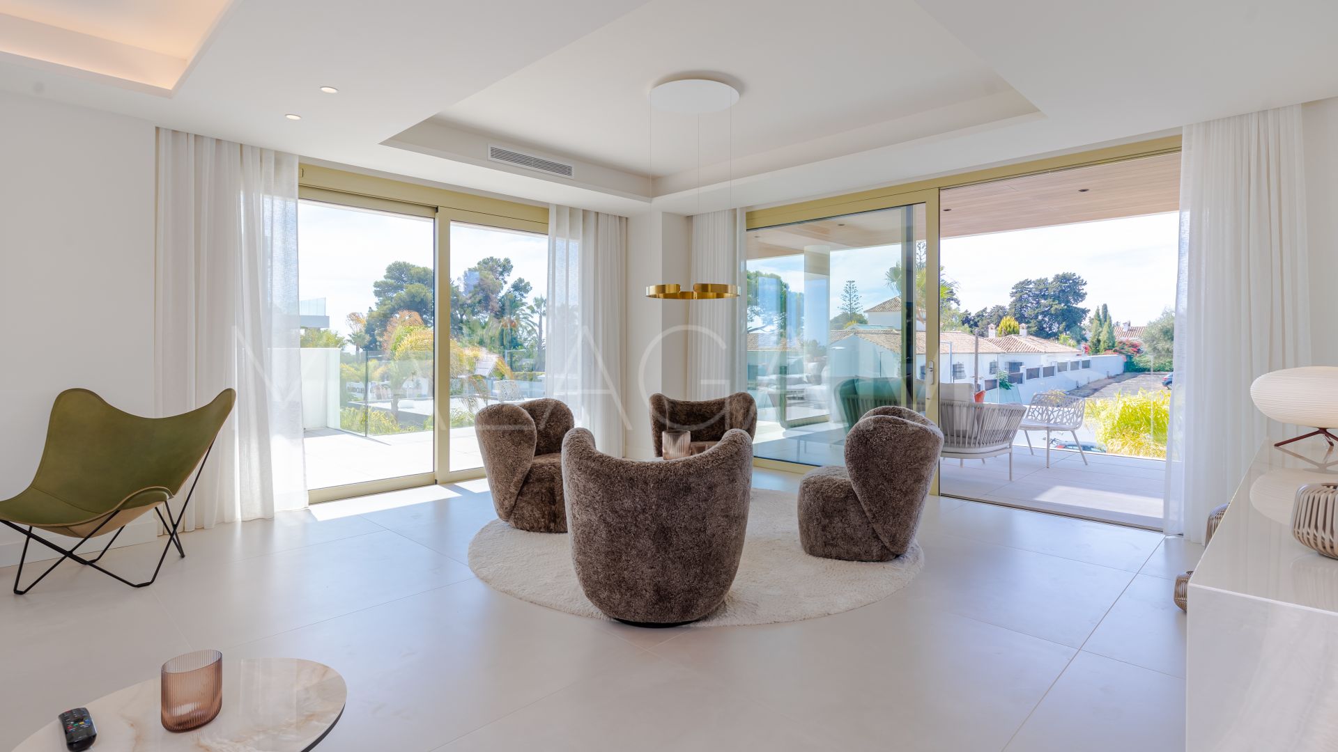 Triplex for sale in Marbella Golden Mile