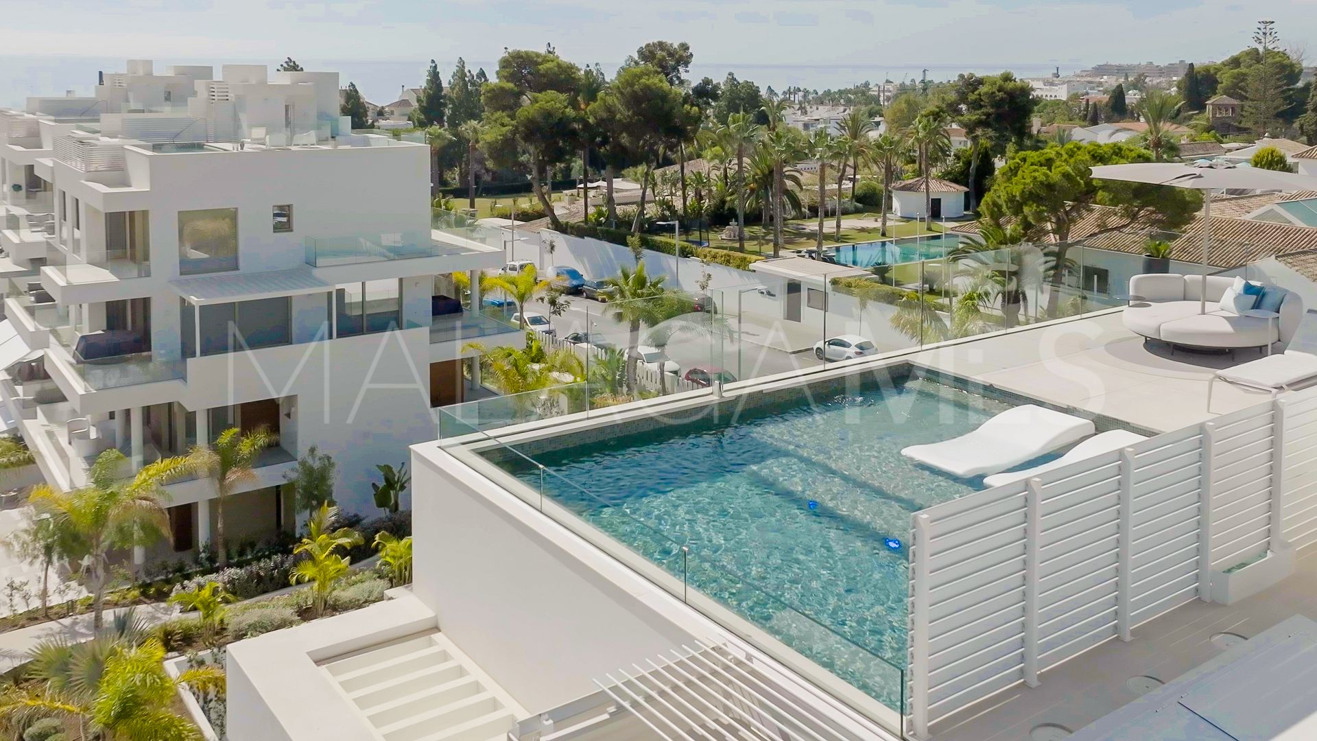 Triplex for sale in Marbella Goldene Meile