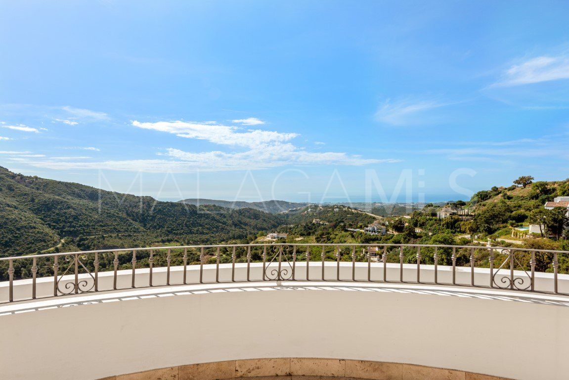 For sale Monte Mayor 5 bedrooms villa