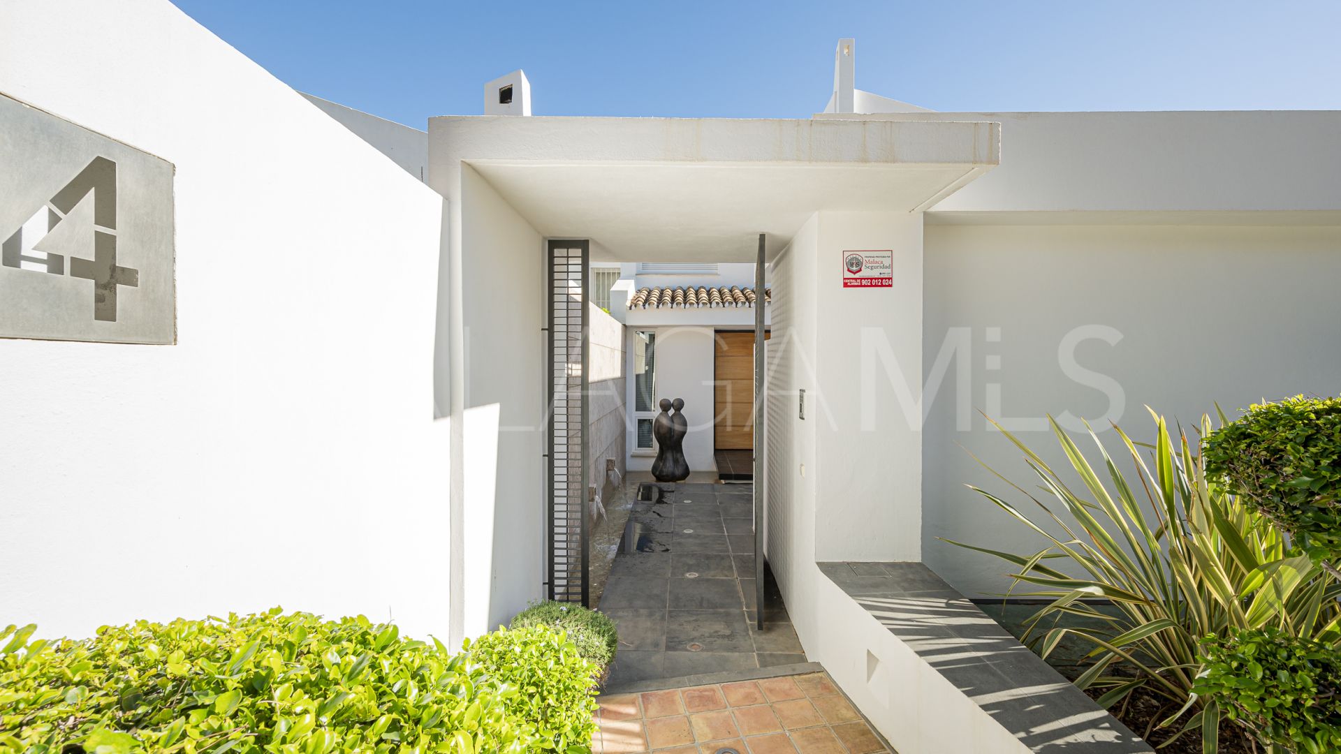 Villa for sale in Peñablanca