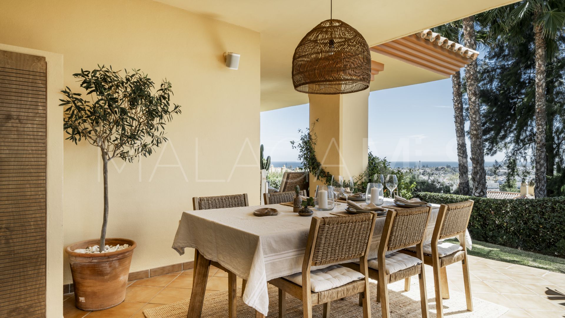 Nueva Andalucia, apartamento planta baja with 3 bedrooms for sale