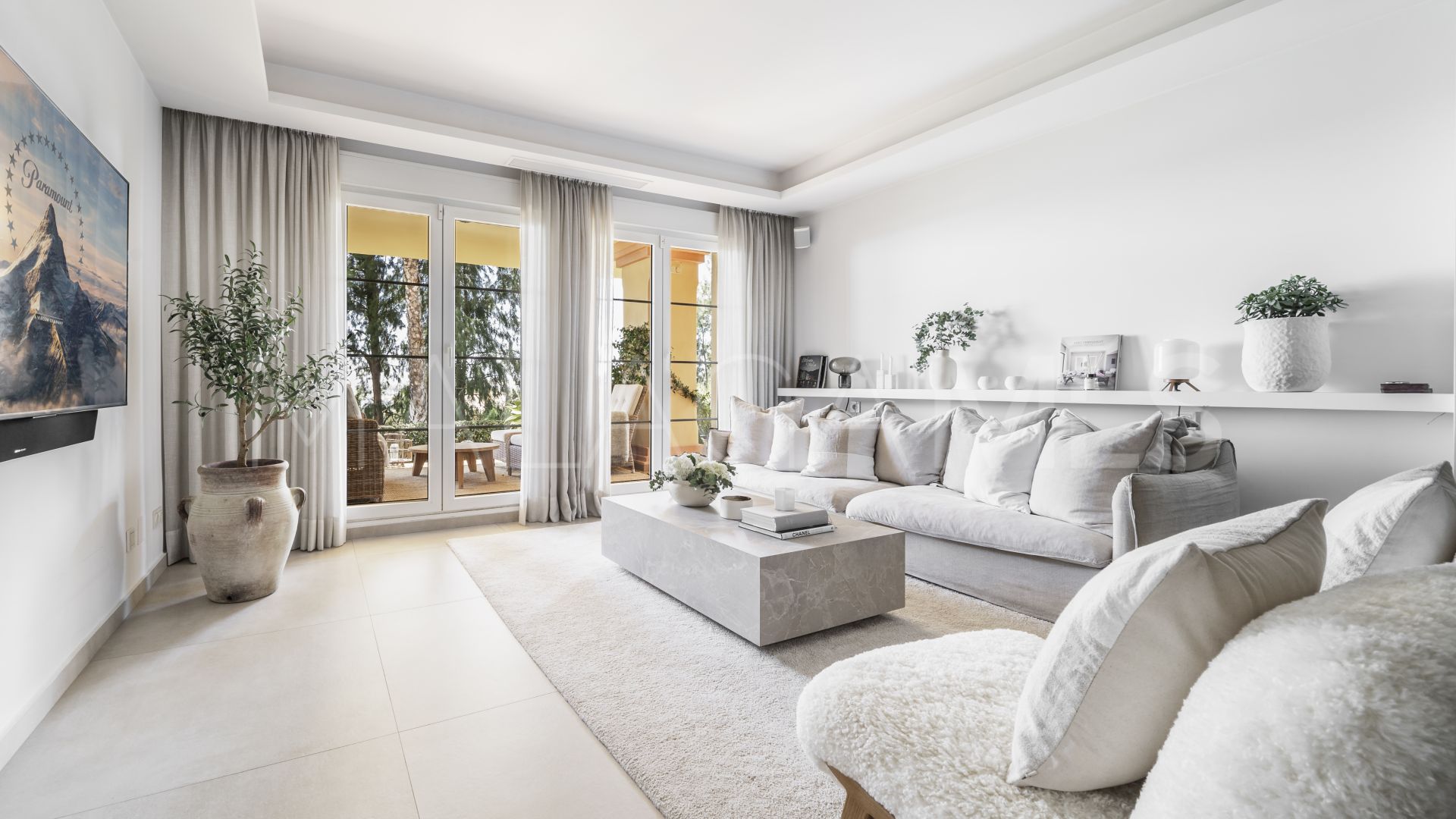 Appartement rez de chaussée for sale in Nueva Andalucia