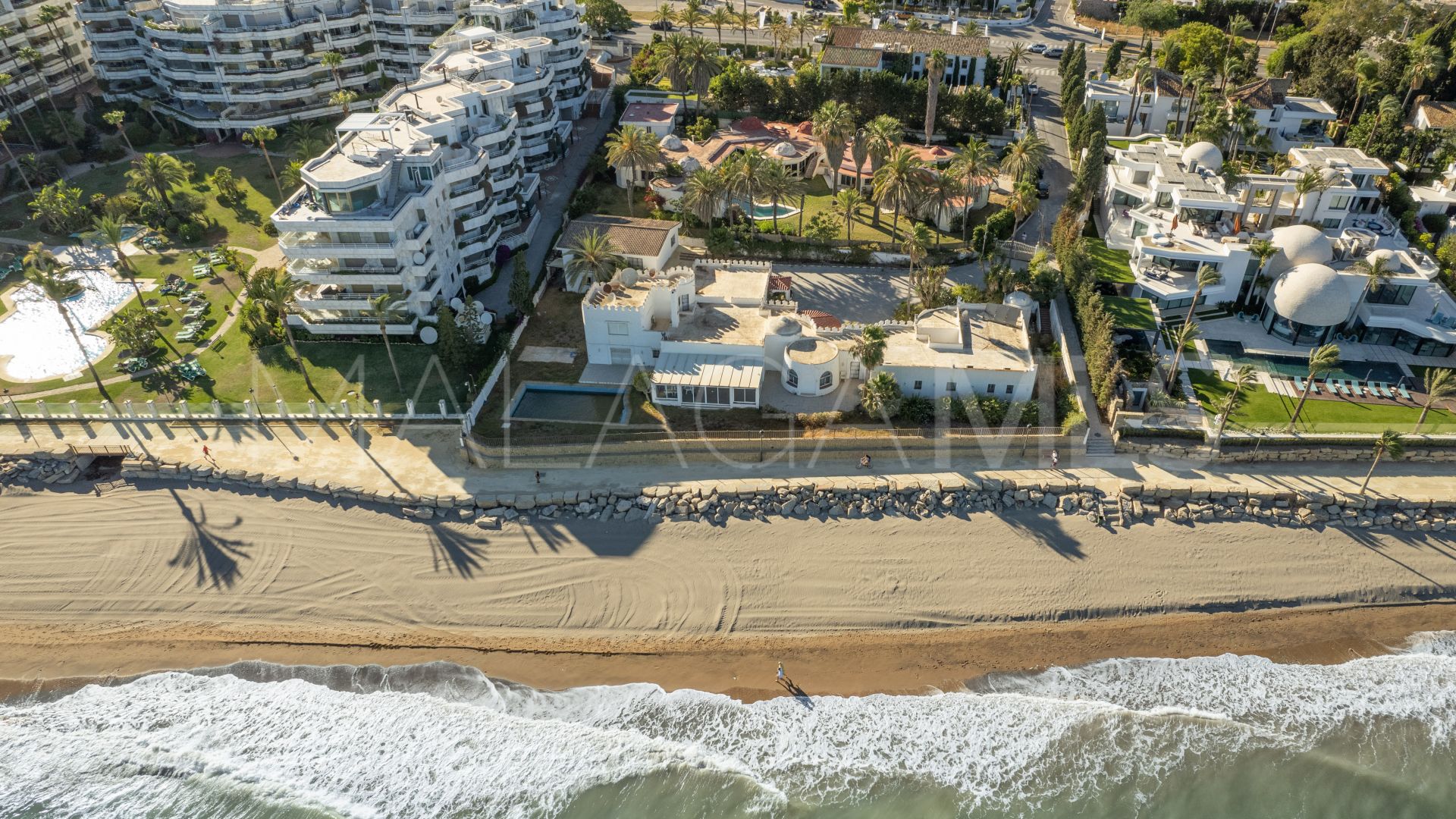 Terrain for sale in Marbella Golden Mile