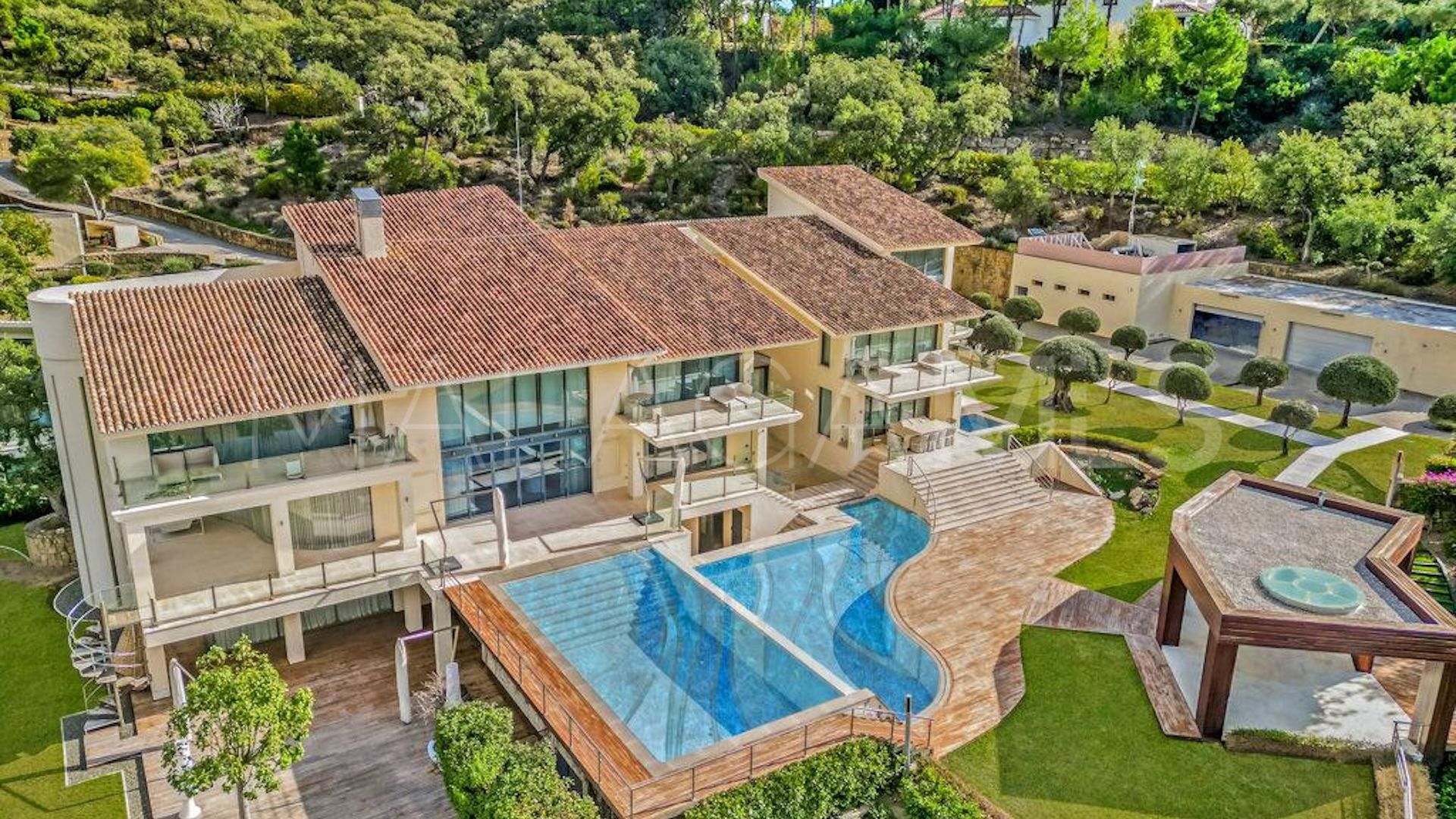 For sale La Zagaleta 9 bedrooms villa