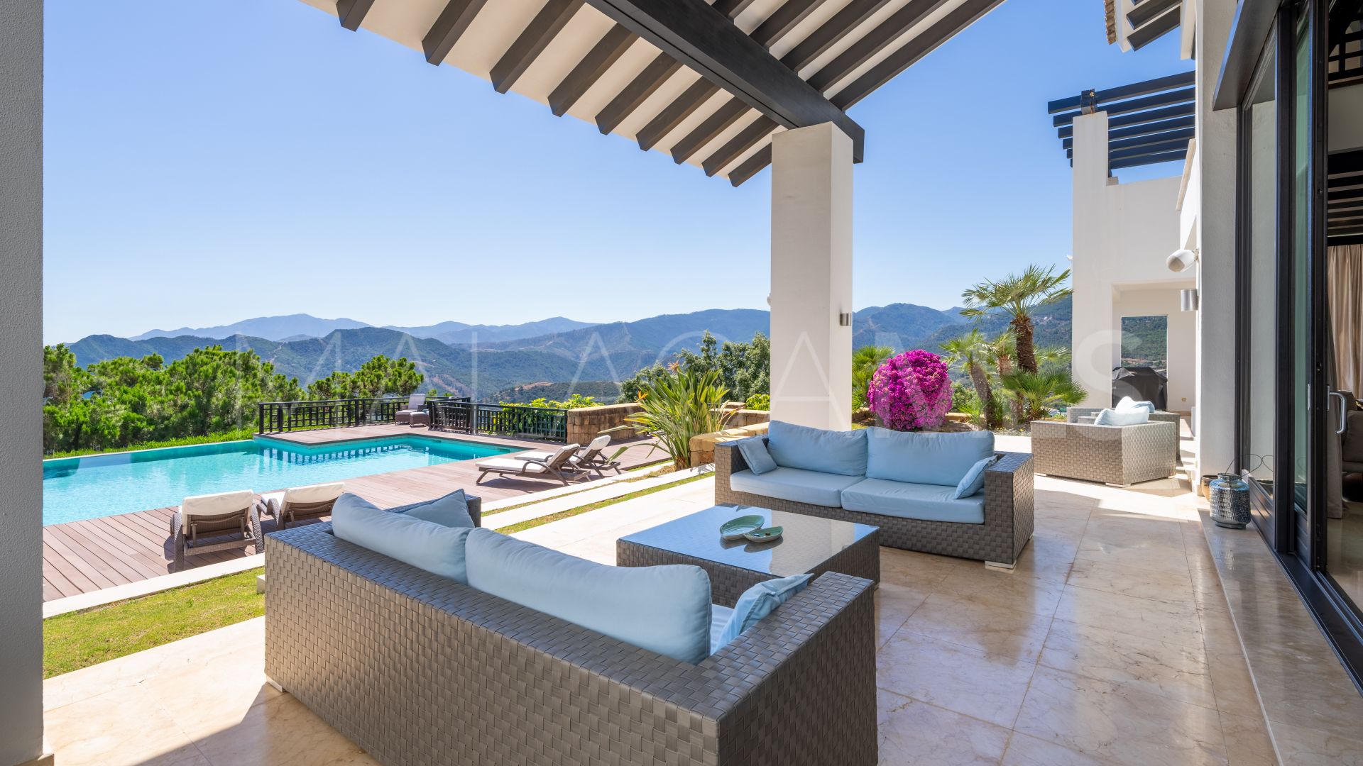 Villa for sale in La Zagaleta
