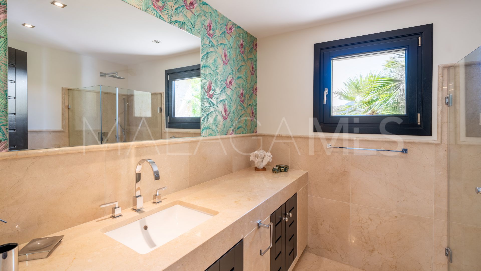 Villa for sale in La Zagaleta