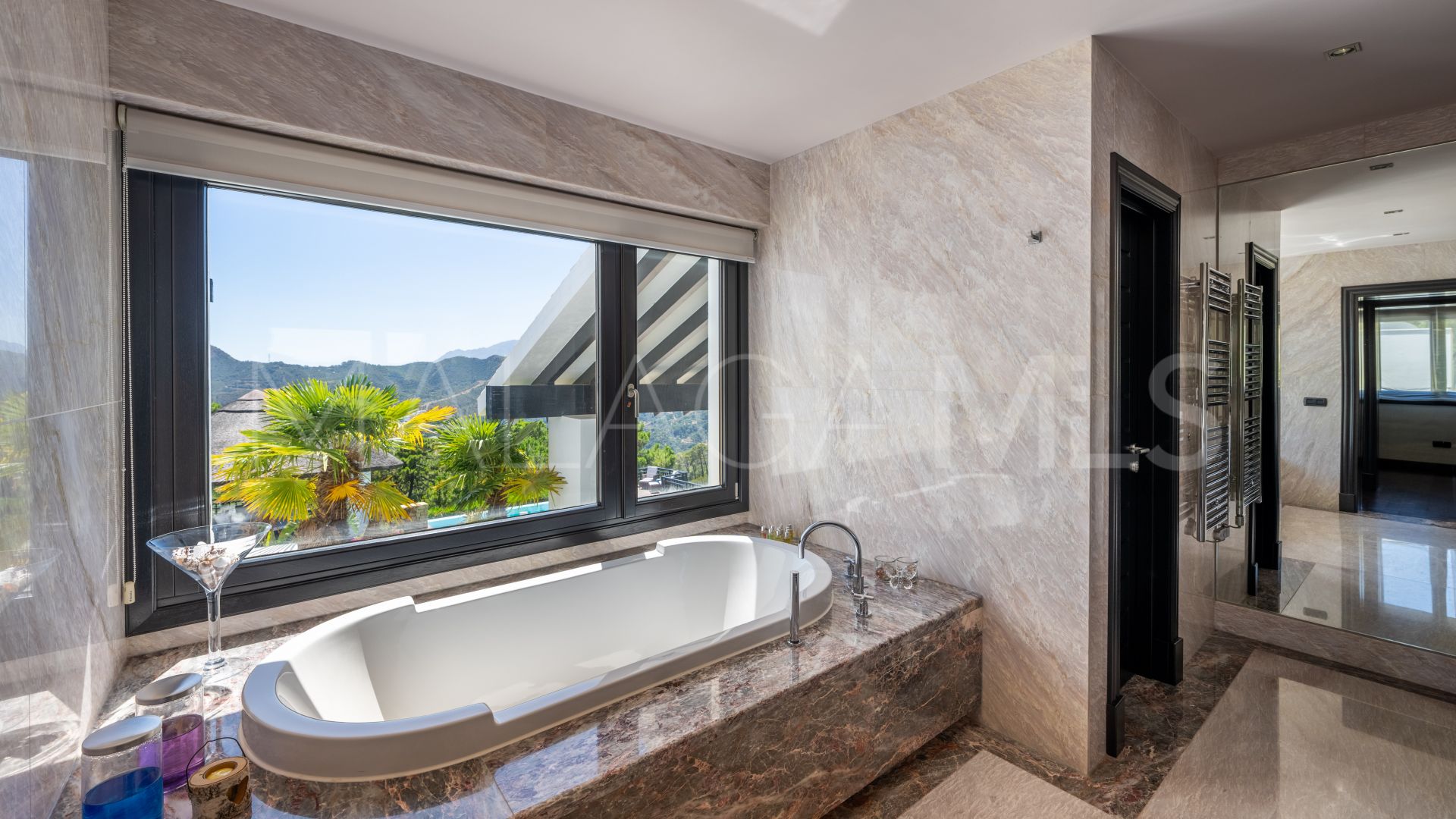 Villa for sale in La Zagaleta
