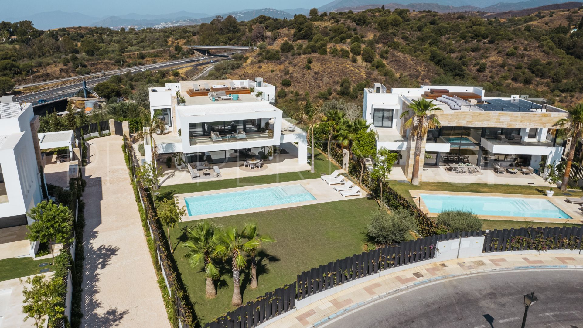 For sale Lomas del Virrey villa