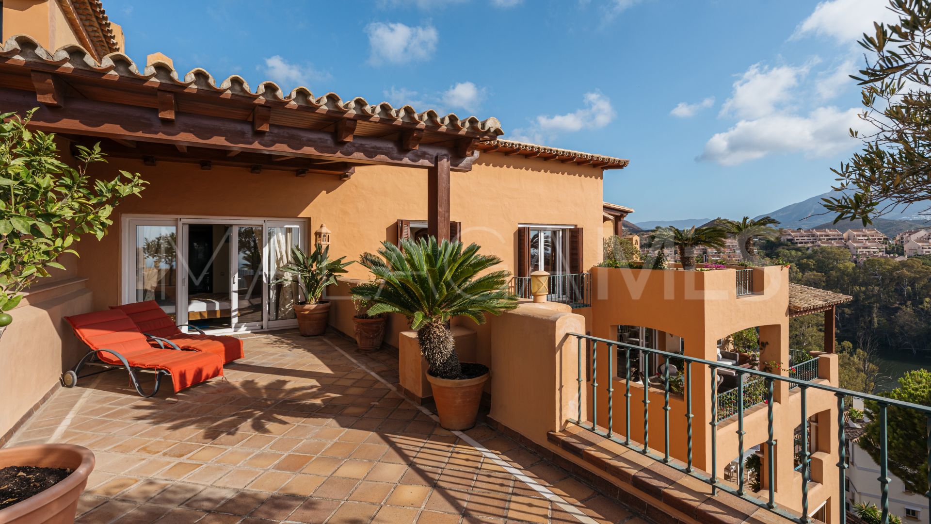 Se vende atico duplex in Les Belvederes with 4 bedrooms