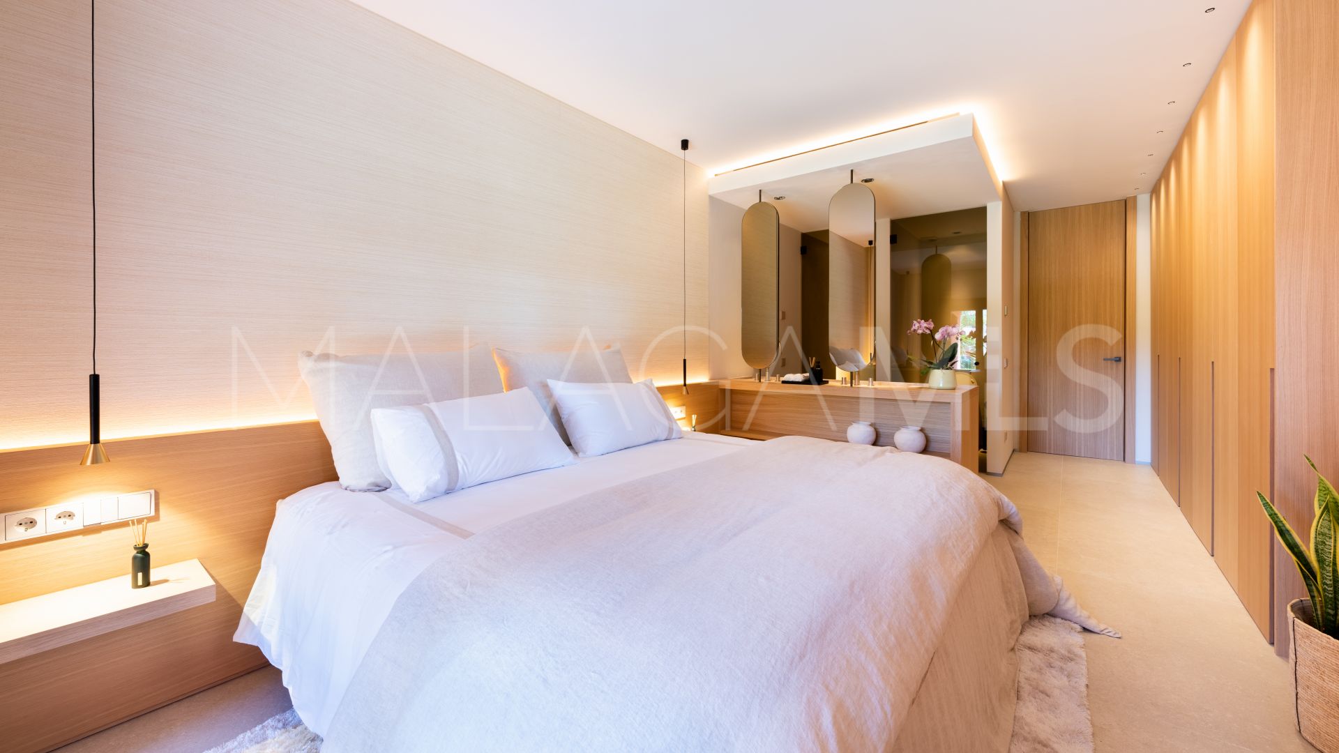 Se vende apartamento planta baja with 3 bedrooms in Torre Bermeja
