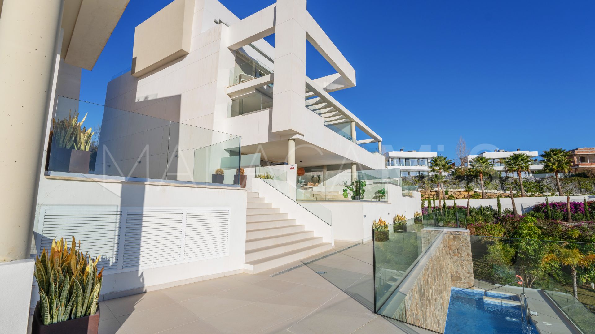 Appartement terrasse for sale in La Morelia de Marbella
