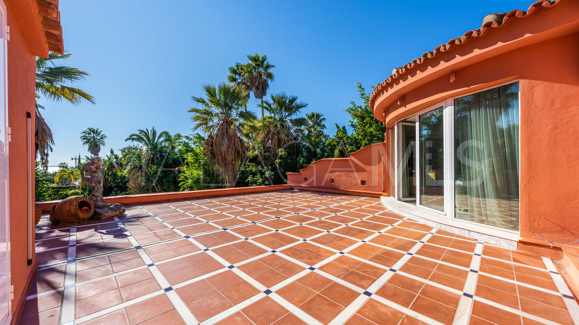 Villa for sale in Rocio de Nagüeles