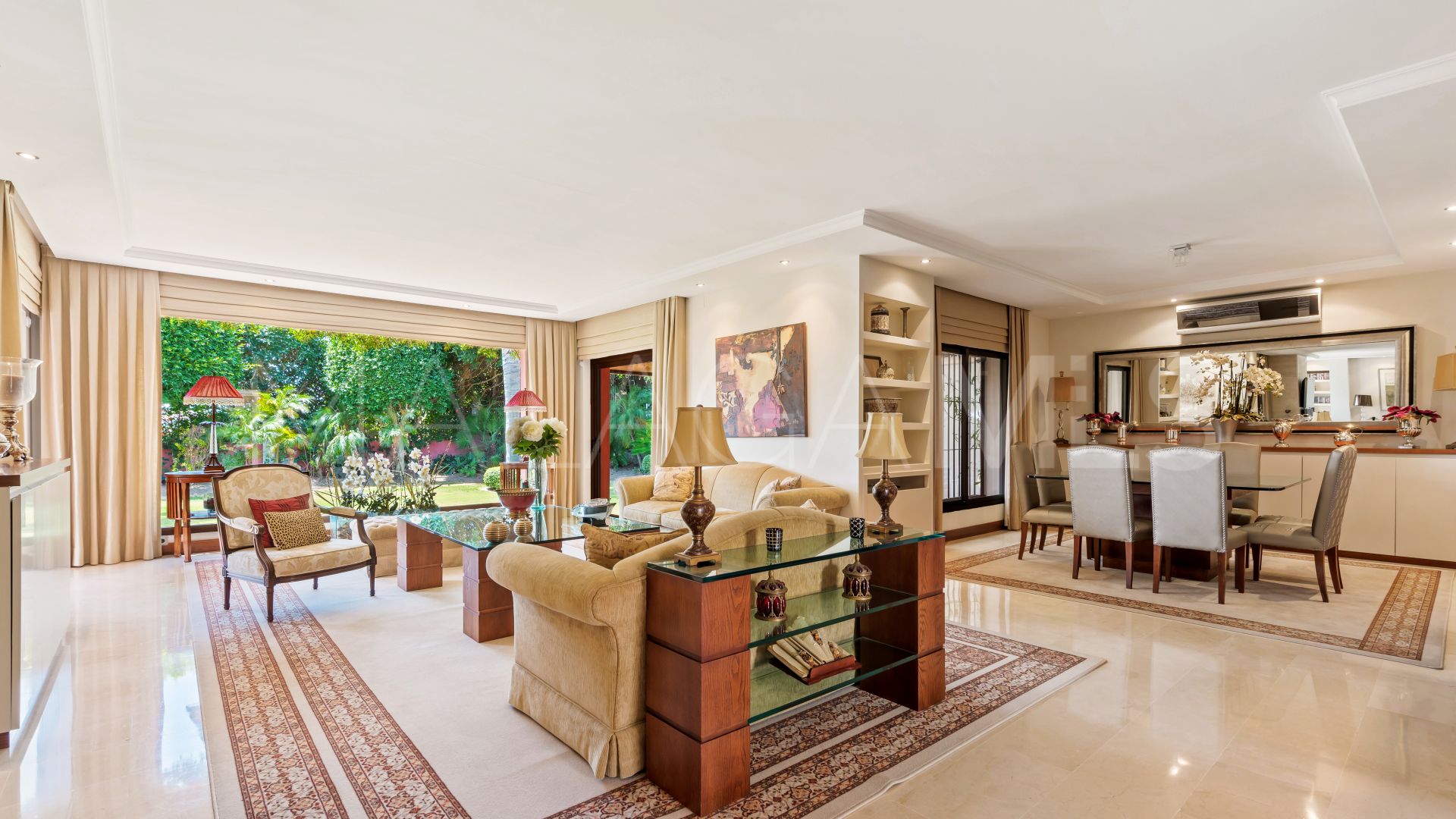 For sale Haza del Conde villa with 6 bedrooms